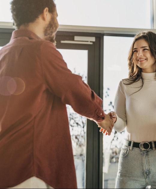 soluciones de etiquetado, codificación y control orientadas a sectores industriales y logísticos.